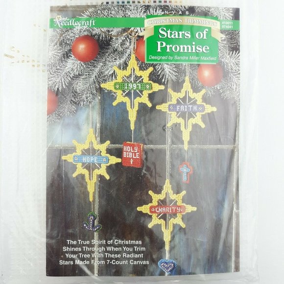 Needlecraft Shop Christmas Trimmings Stars Of Promise Plastic Canvas - Picture 2 of 7